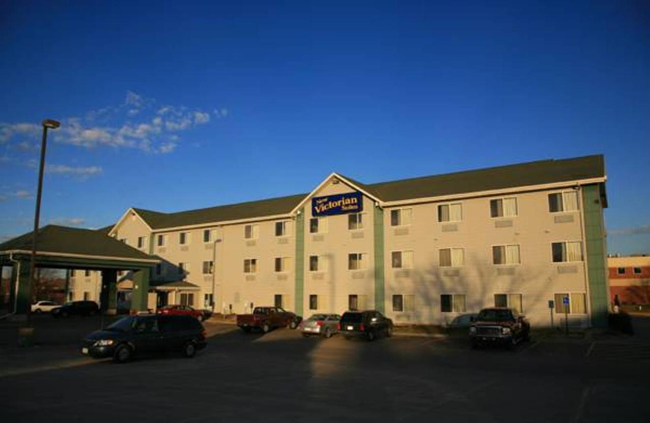 New Victorian Inn & Suites Lincoln Bagian luar foto